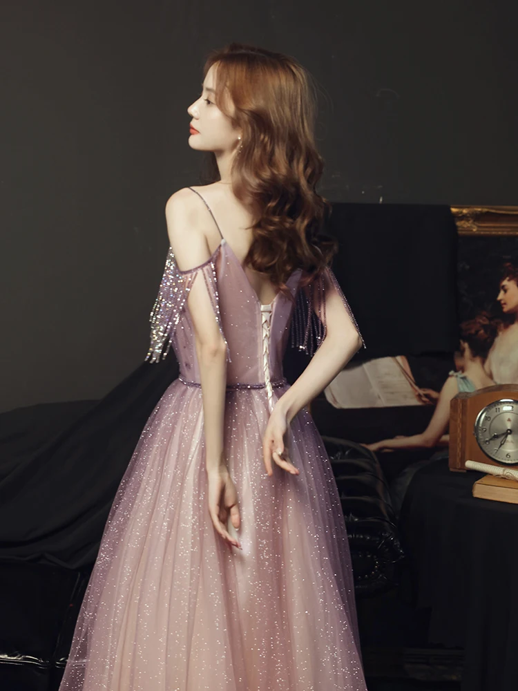 Роскошное вечернее платье с V-образным вырезом фиолетовое фэнтезийное бальное на