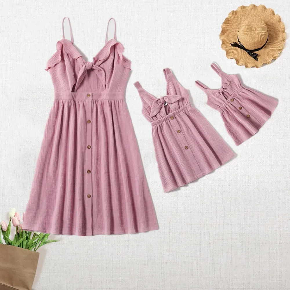 Новинка 2020 летнее платье для мамы и дочки семейный образ без рукавов однобортная