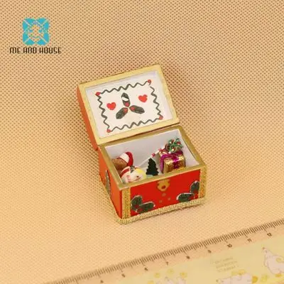 toy box 1:12 кукольный домик миниатюрный мини рождественская елка подарок коробка конфет цветной шар венок конфеты игрушка подарок на день рождения карманный крошечный мир - Цвет: toy box