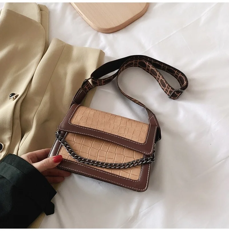 

2021 New Female Bag Classic Fashion Bag Shoulder Messenger Handbag Simple Casual Bag Crocodile Pattern Square Bag