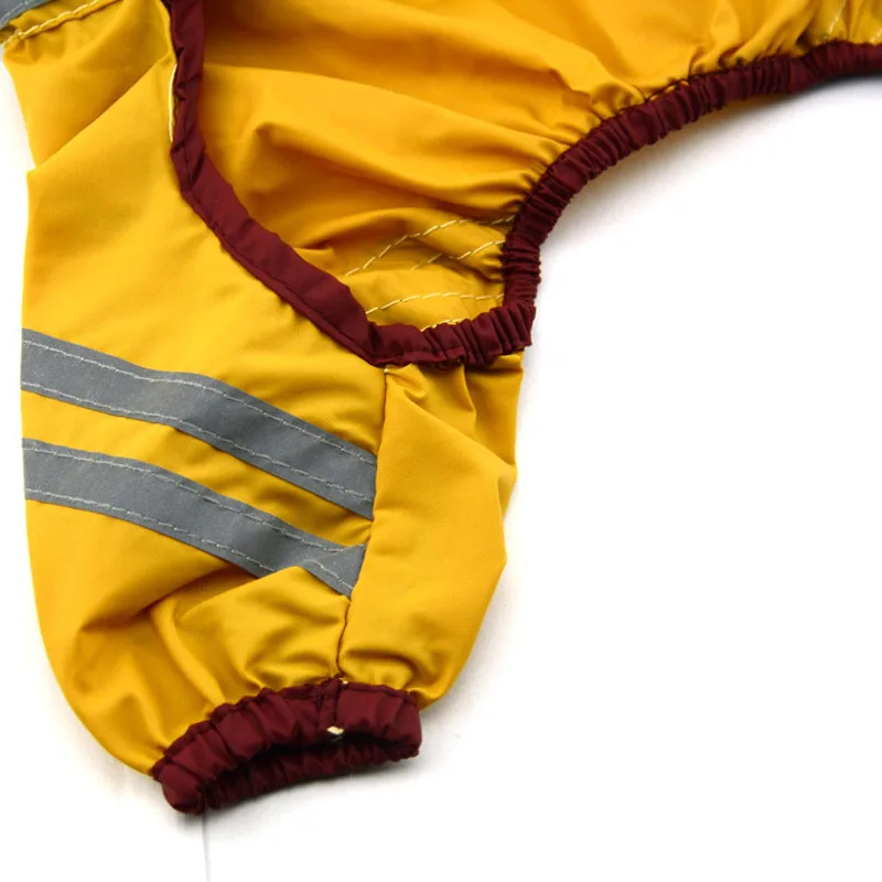 Светоотражающий дождевик для собак усадочный с капюшоном и четырьмя штанинами