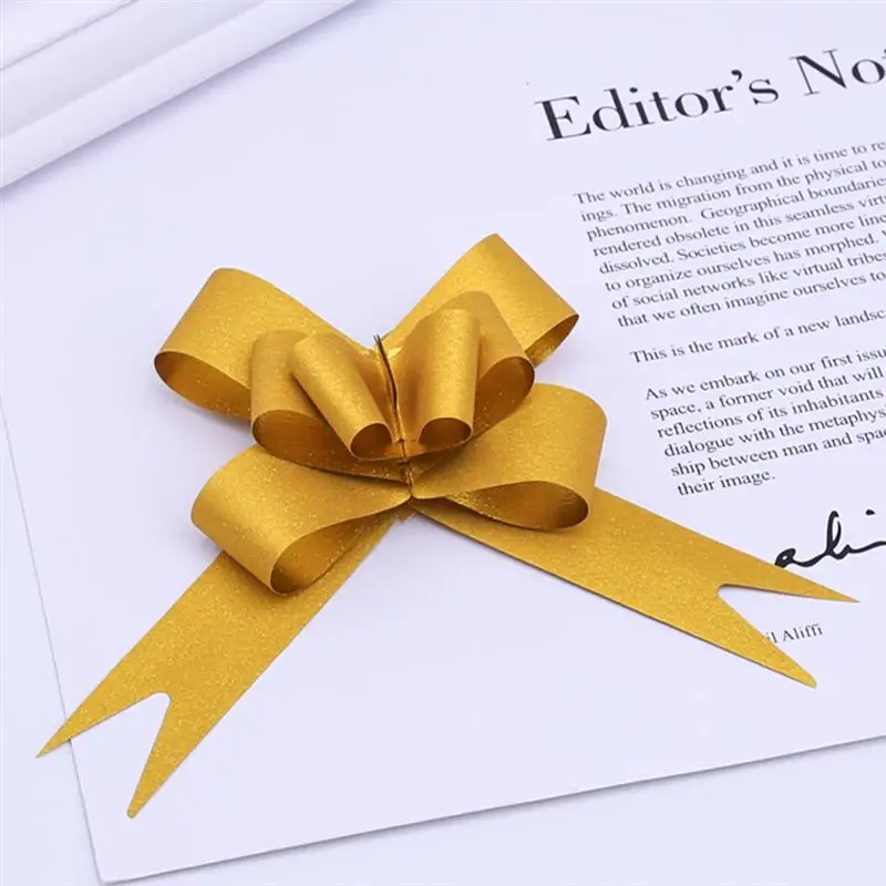 Pull фатиновой юбкой и бантом украшенная снежинками с изображениями на тему