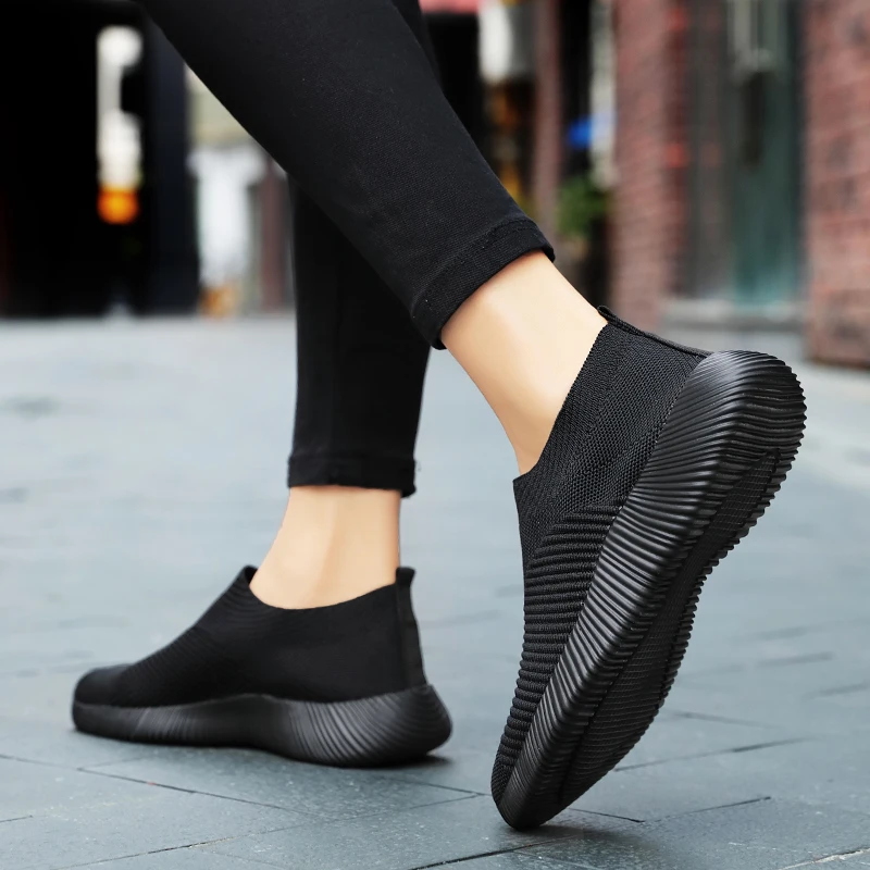 Скидки Лето 2020 Новая женская обувь на плоской подошве Повседневная из сетчатого