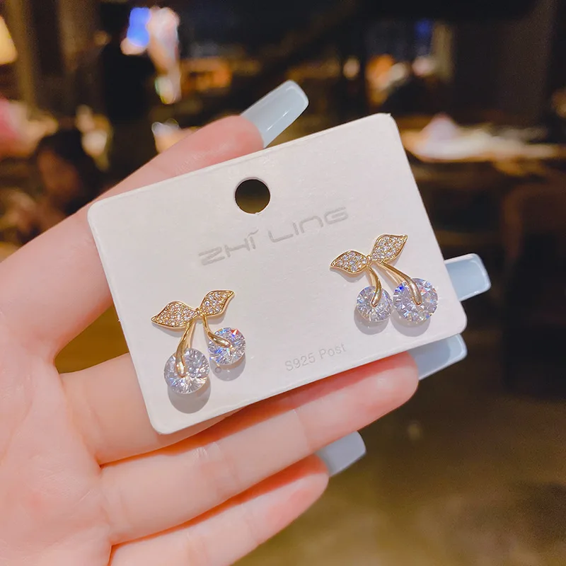 

Exquisite Cute Dreamy Crystal Cherry Stud Earrings Girl Temperament Literary Style Zircon Fruit Earrings Daily Collocation