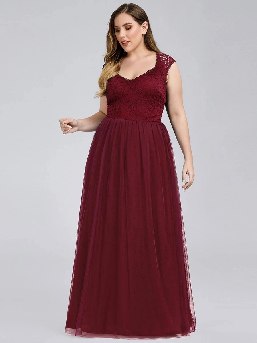 

Elegant Hollow Out Maxi Long Plus Size Wholesale Bridesmaid Gowns