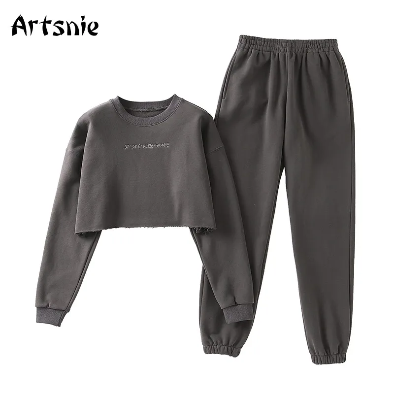 

Artsnie Letter Embroidery Spring Two Piece Set Women Sweatshirt Sweatpants Suits Sportswear Tracksuits Two Piece Set Outfit