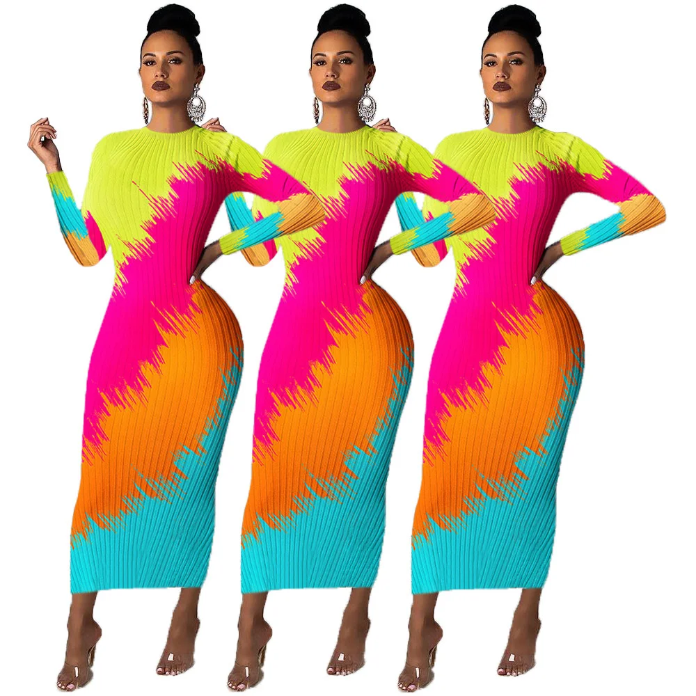 Bump color print dress of new fund of 2021 autumn winters is printed dress color lady dress