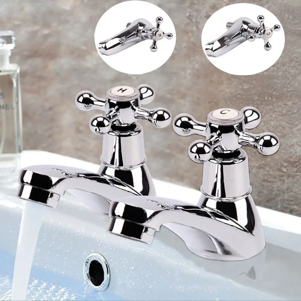 Традиционные краны для раковины с двумя раковинами горячей и холодной воды