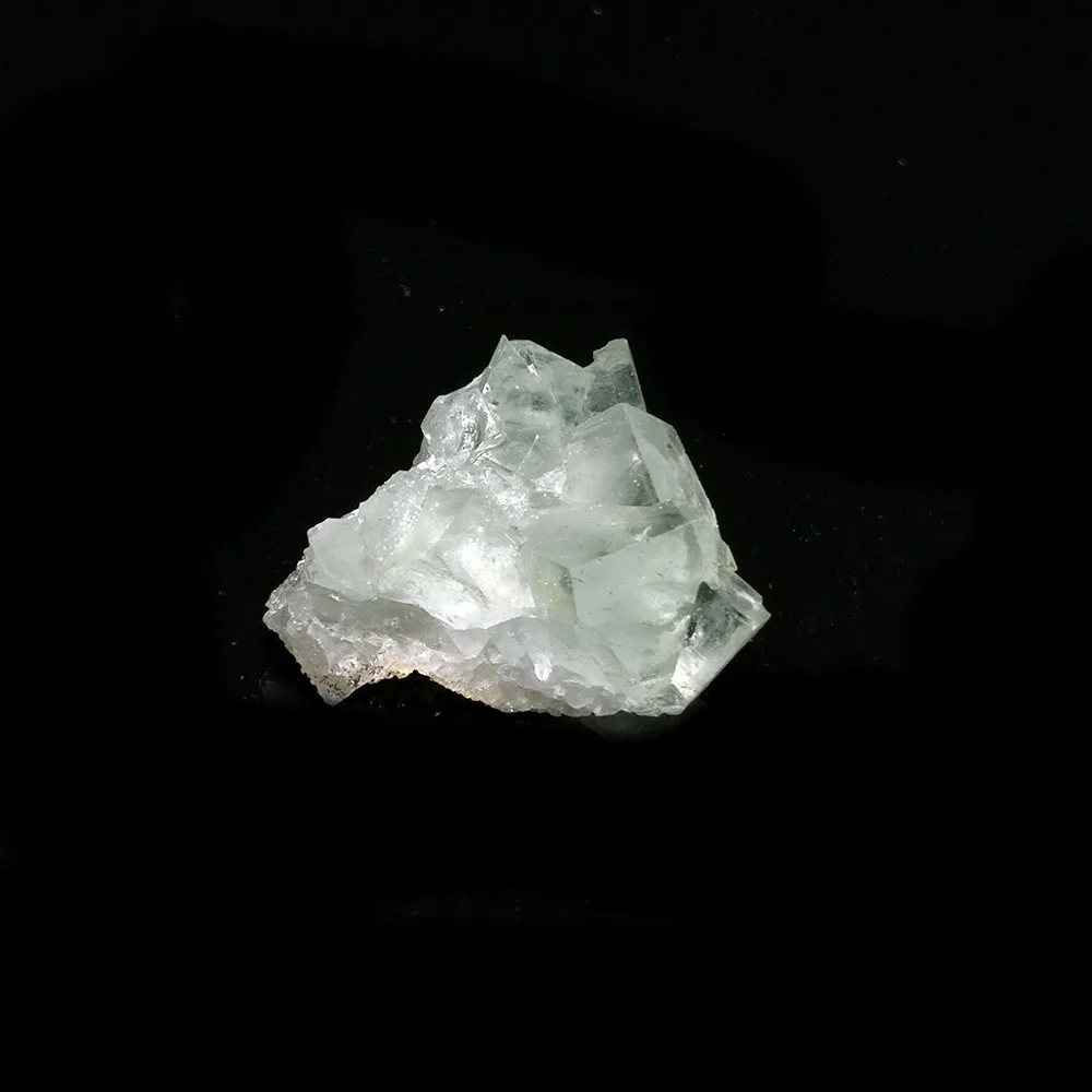 

18g A2-2gy Natural Green Fluorite Mineral Crystal Specimen Home Decoration From Xianghuapu Hunan Province China