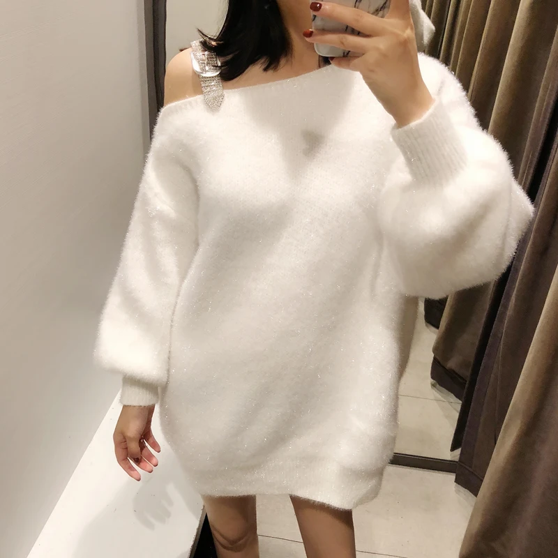 Женский свитер средней длины Белый свободный трикотажный со стразами и дырками