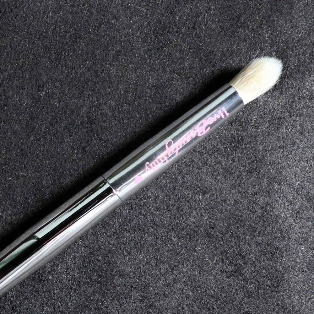Высококачественная кисть для теней век серебристая хромированная Точная Кисть