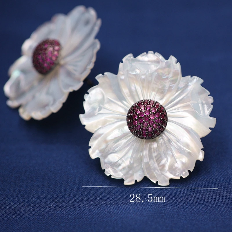 

Natural Freshwater Mother Of Pearl big Shell Flower Stud Earring Full Pave high quality round Cubic zirconia women boho Earrings