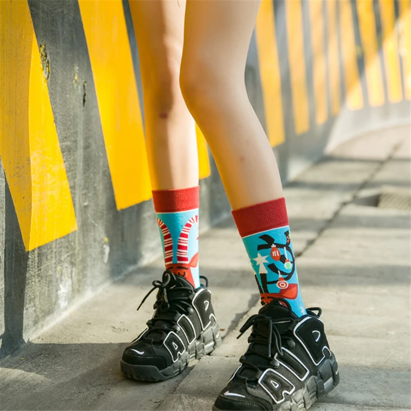 Moda Socmark счастливые мужские носки женские забавные носки с героями мультфильмов модные пара носков AB Асимметричные чулки Хэллоуин Тыква длинные носки