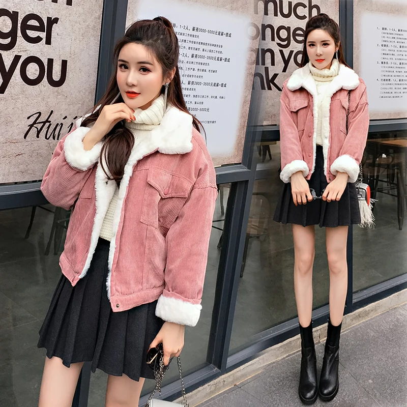 

Winter Jacket Women 2019 New Thick Fur Lined Coats Fashion Faux Fur Lining Corduroy Bomber Jackets Cute Solid Short Jacket Outwe