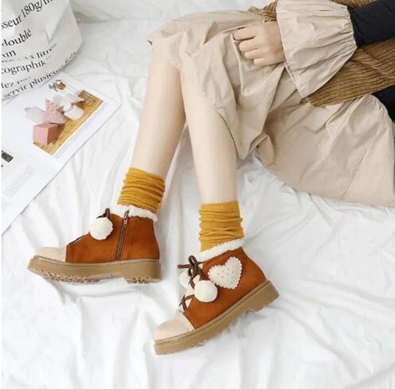 Винтаж круглый носок Симпатичные тапочки с узором в виде маленькими пушистыми