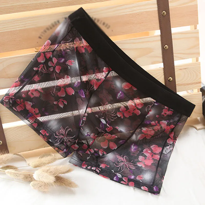 

Summer Ultra-thin Men's Panties Ice Silk Seamless Men's Boxer Solid Translucent Underpants Breathable Panties Mens Boxer Briefs