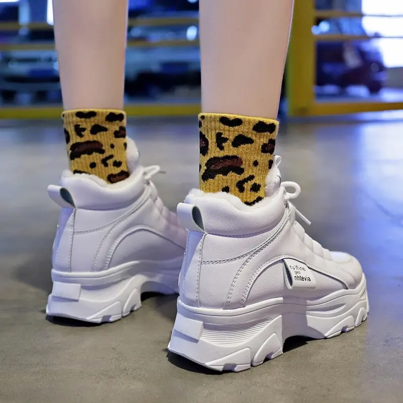 

New 2021 Women's Casual Sneakers Winter Sneakers With Plush Fur Warm Women's Shoes Women's Shoes With Lacing Women's Shoes On