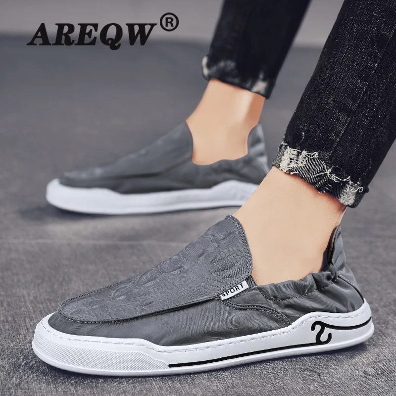 

New Casual Shoes Men's Breathable Four Seasons Fashion Board Shoes Men's Green Sports Shoes Ice Silk Cloth Men's Shoes