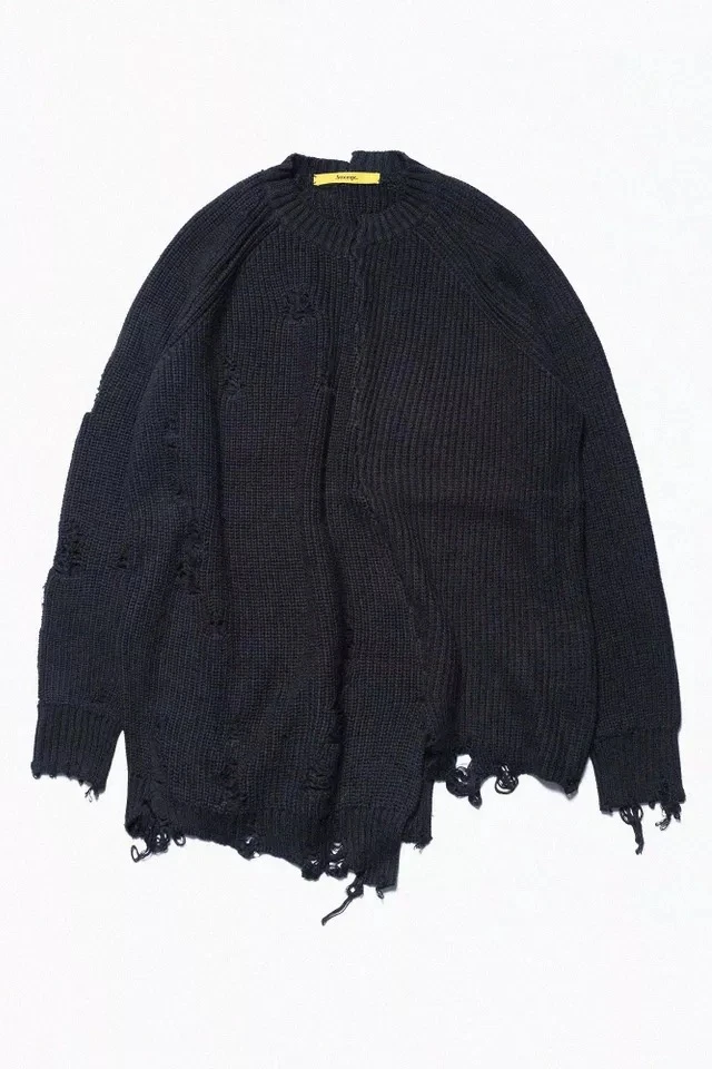 

Neutral men's and women's autumn and winter stitching contrast color irregular hole loose pullover sweater