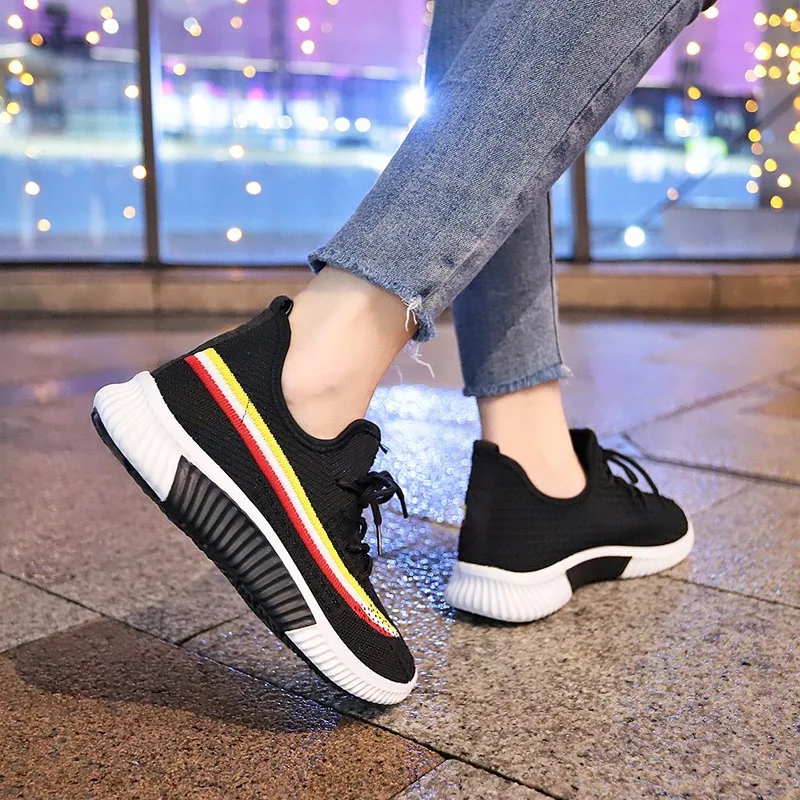 

Autumn 2020 New Korean Version Breathable Women's Coconut Shoes All Kinds Of Fly Woven Women's Running Shoes Casual Shoes Trend