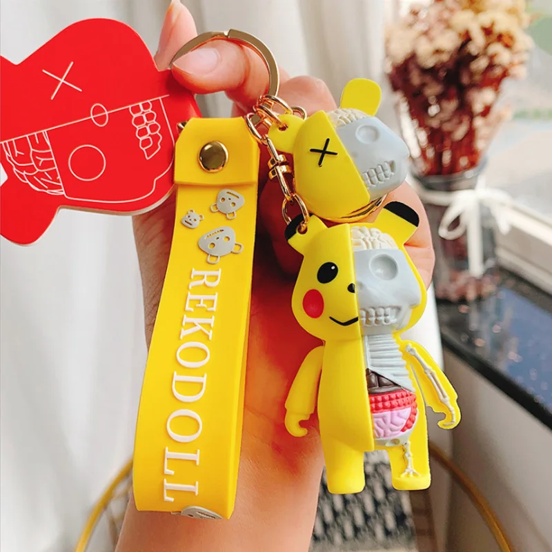 

Fashion Cartoon Funny Half Skull Body Bear Keychain Fashion Punk Animal Keyring Car Bag Pendant Key Chains Couple Halloween Gift