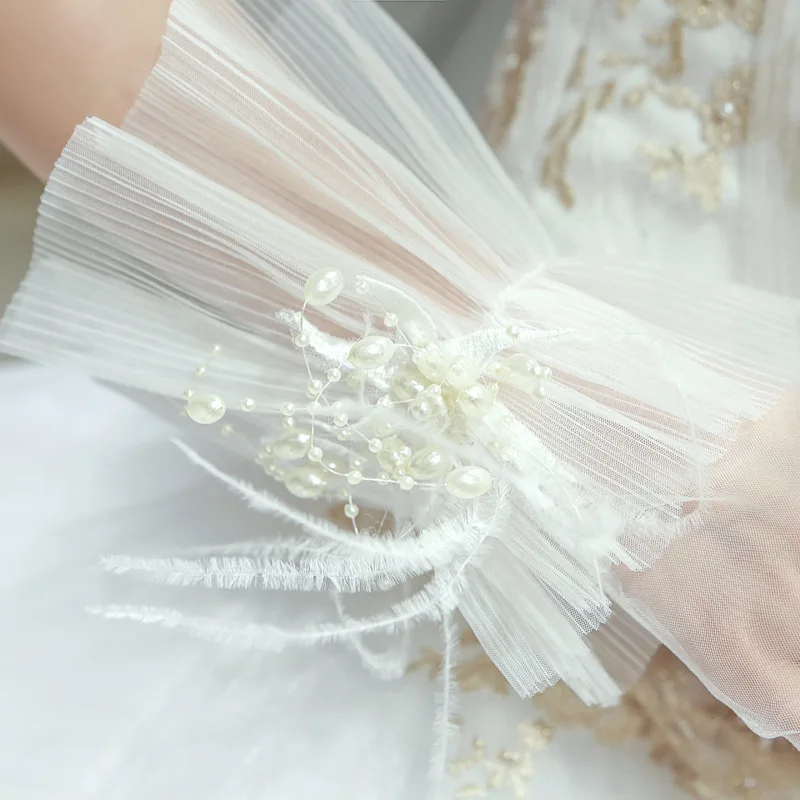 Искусственное давление zou перо относится к коротким кружевным свадебным