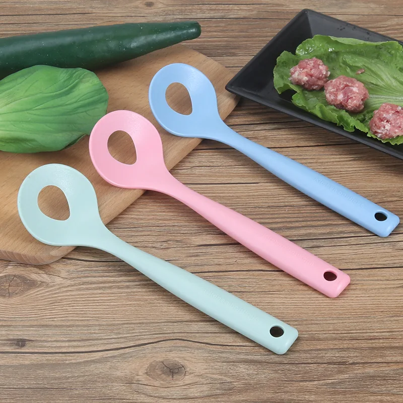 

1pcs Non-Stick Meatballs Spoon Maker Squeezing Kitchen Tool Ball Mold Spoon Kitchen Gadget Meat Tools Utensil Gadget 3Colors