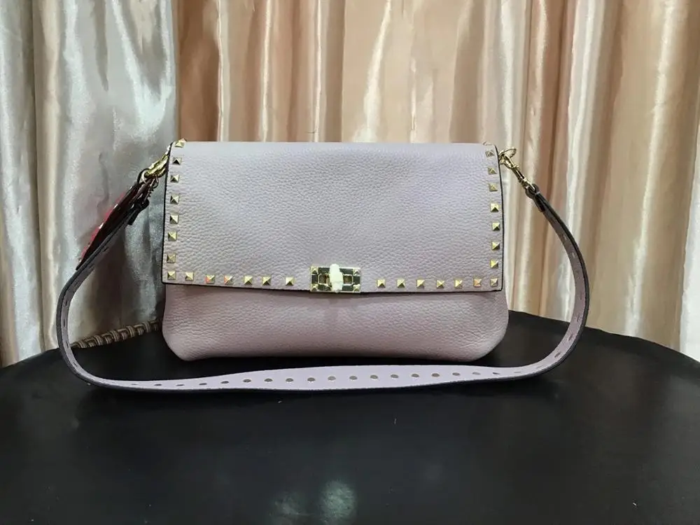 

free shipping 2020 the new style fashion and nice rivet genuine cow leather women one shoulder bag crossbody bag 4 color 30cm