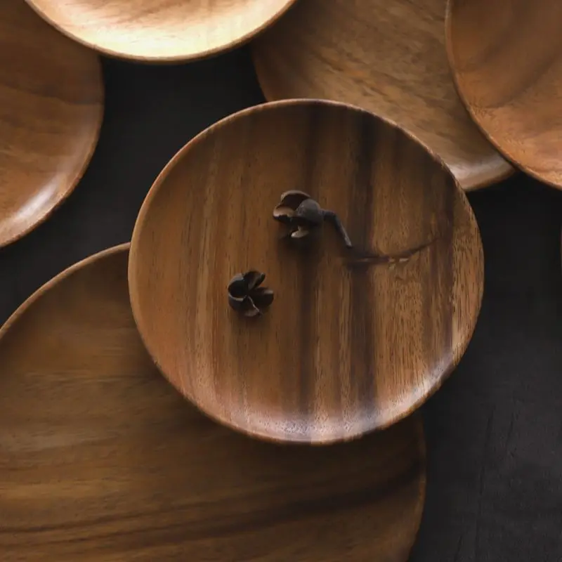 Круглая тарелка из дерева акации Musowood|Блюдца и тарелки| |