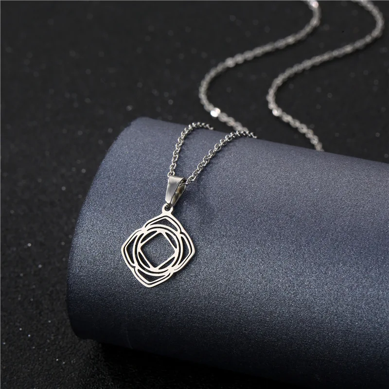 

Stainless Steel Hollow Mexico Lotus Geometric Round Square Shape Pendant Necklace Love Woman Mother Girl Gift Wedding Jewelry