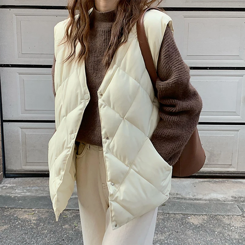 

Warm Argyle Girls Loose Hot Winter Vest Casual Women Thicken Sleeveless Outerwear Solid All Match Vintage 2021 Coats