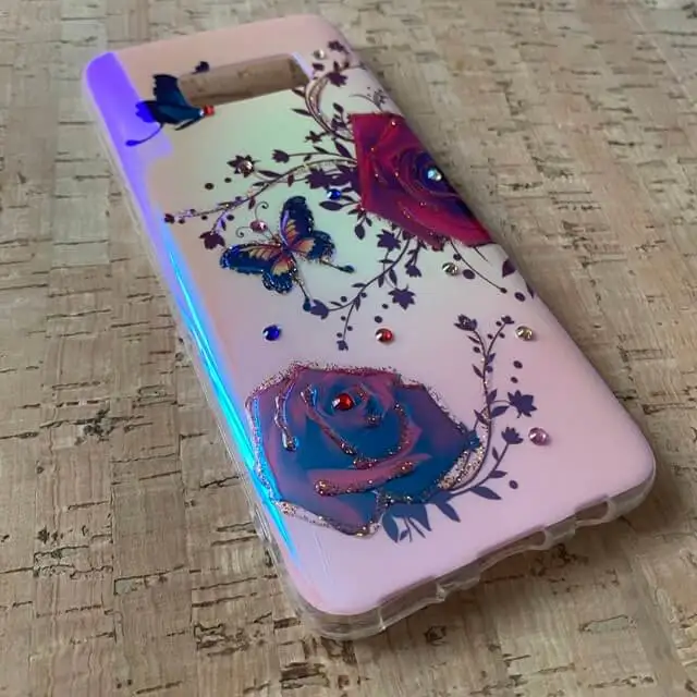 Чехол силиконовый перламутровый с рисунком для Samsung Galaxy S8 Бабочки и розы |