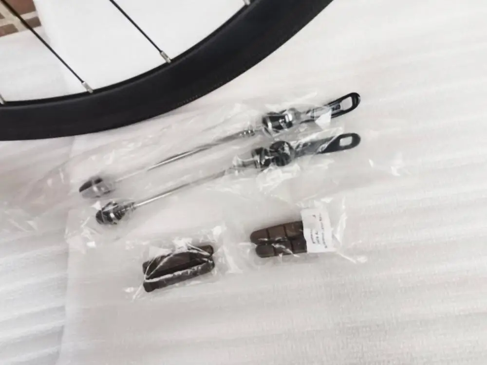 Последние колеса для велосипеда полный комплект колес 700C 20/32H 4 подшипника