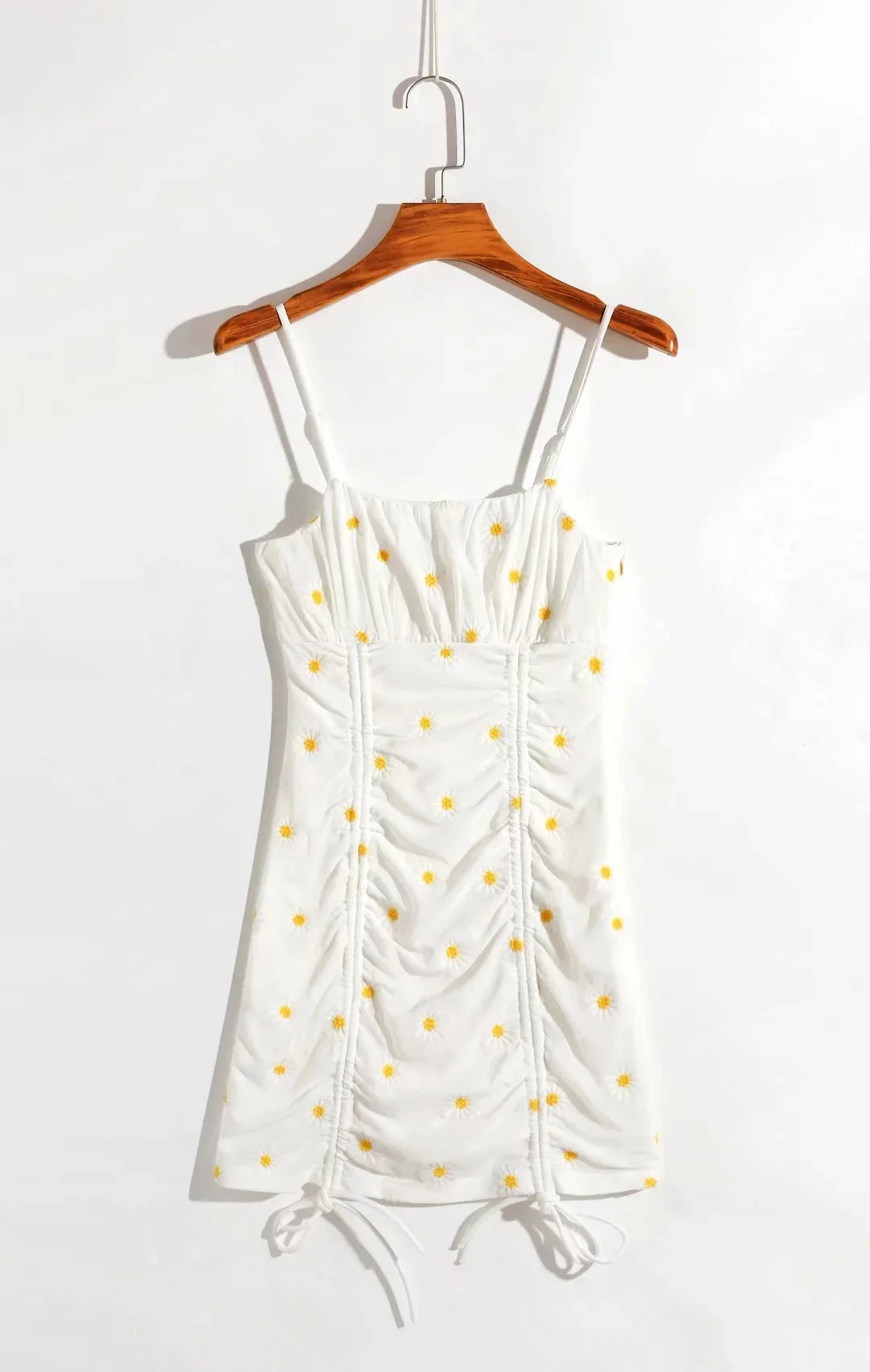 Мини-Сарафан женский с цветочной вышивкой пикантное облегающее праздничное