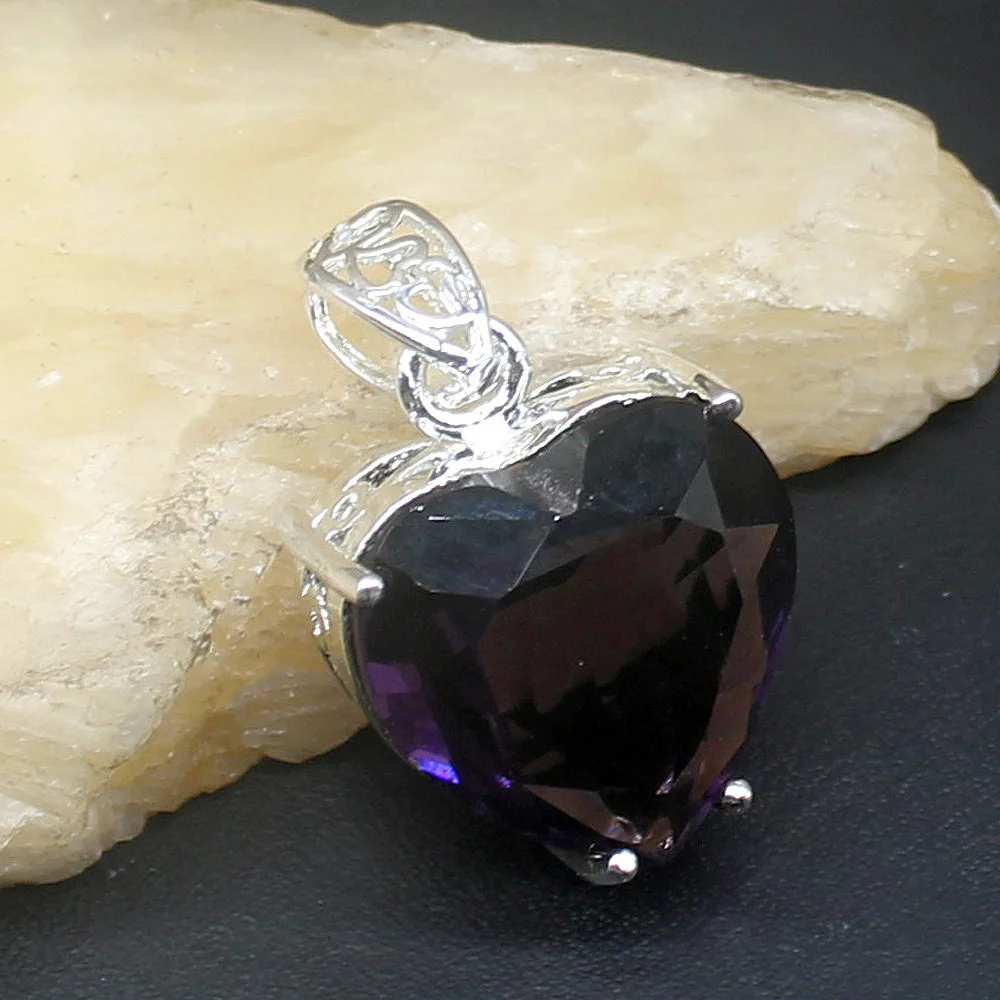 

Женское ожерелье из серебра 925 пробы с фиолетовым аметистом