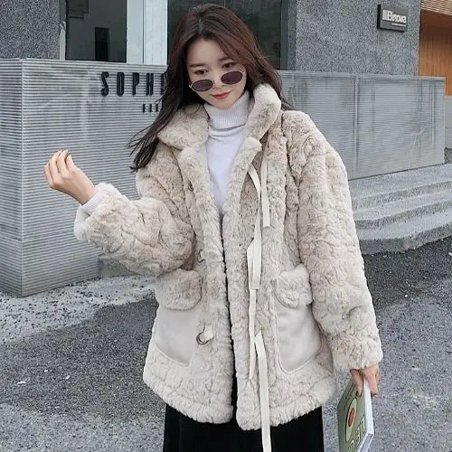 

2020 Autumn Winter Women Elegant Faux Lamb Fur Coat Warm Soft Plush Fake Fur Jacket Female Double-faced Fur Outwear Overcoat