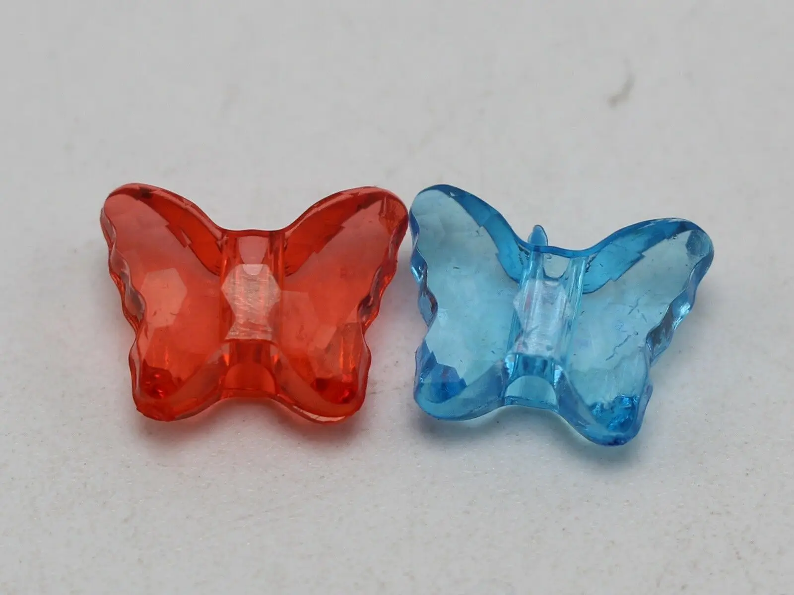 

200 Mixed Colour Transparent Acrylic Faceted Butterfly Charm Beads 12X10mm