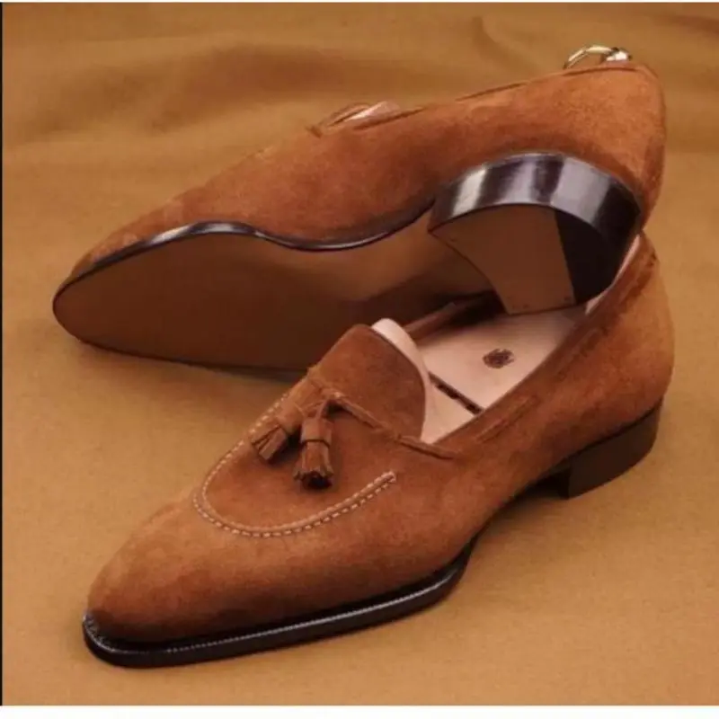 

Faux Suede Solid Fringe Men Shoes Casual Business Shoes Fashion Comfortable 2021 New Office Loafers Shoes лодыри Shallow ZQ0769