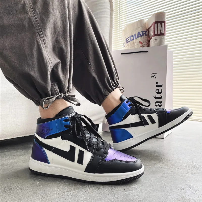 

Winter Sneakers Men Sports Basketball Shoes High Top Basketball Boots Non Slip Outdoor Trainers Shoes Unisex