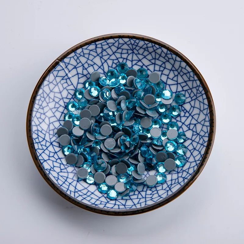 Аквамарин SS16/SS20/SS30/SS34 Горячая фиксация Стразы Серая задняя часть продажа для