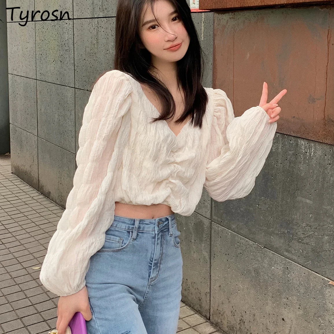 

Solid Shirts Women V-neck Shirring Folds Sweet Design Crop Tops Retro French Style Gentle Mujer All-match Blouses Puff Sleeve