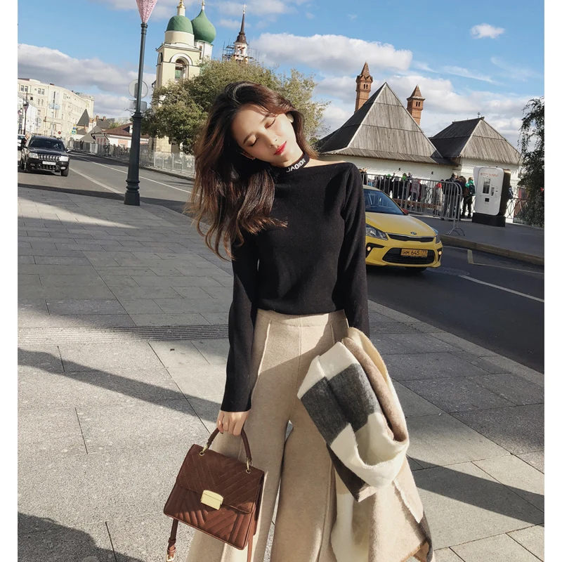 Mishow Женский лонгслив модная однотонная водолазка с открытыми плечами MX18D5123 |