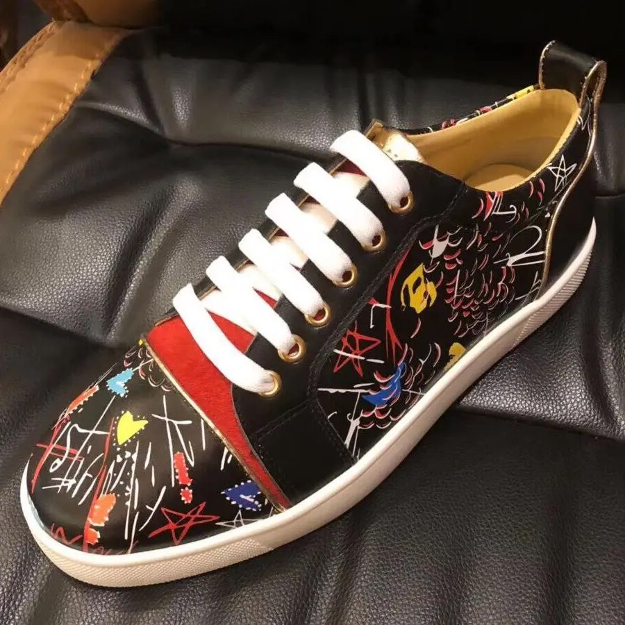 New Luxury brand designer shoes Handmade Fashion Man Leather Loafers Men Printed Embroidery Driving Party Flats Men Causal Shoes