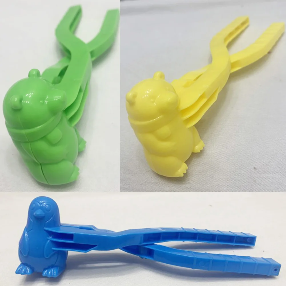 

2pcs Animal Shaped Snowball Maker Winter Kids Outdoor Sport Sand Snow Ball Mold Toys Plastic Snowball Fight Clip Random Color#38