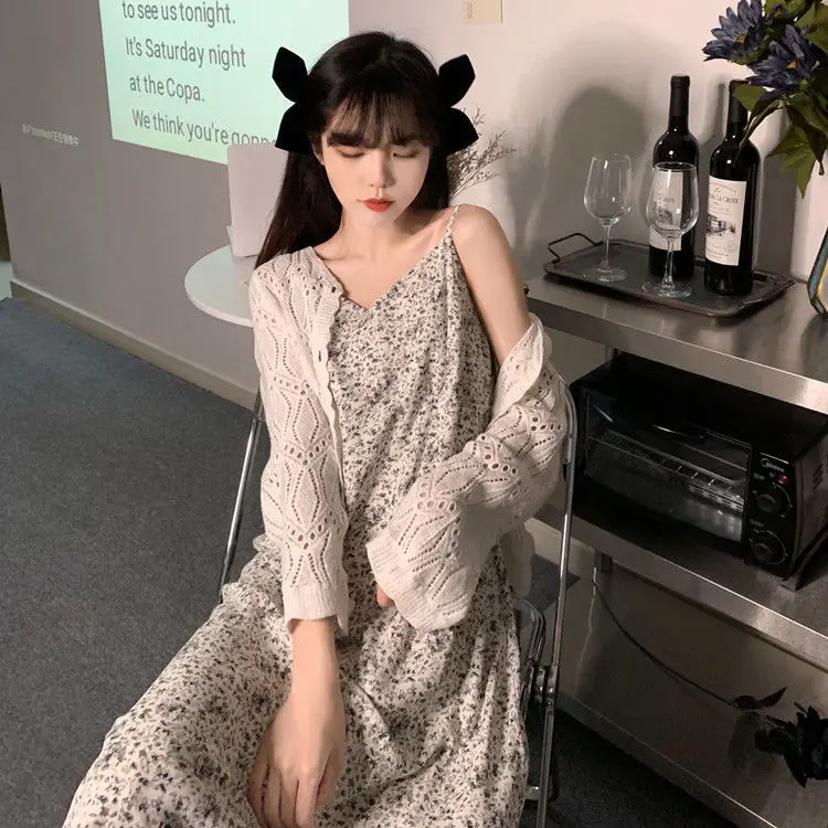 

2021 new high quality floral suspender dress for women