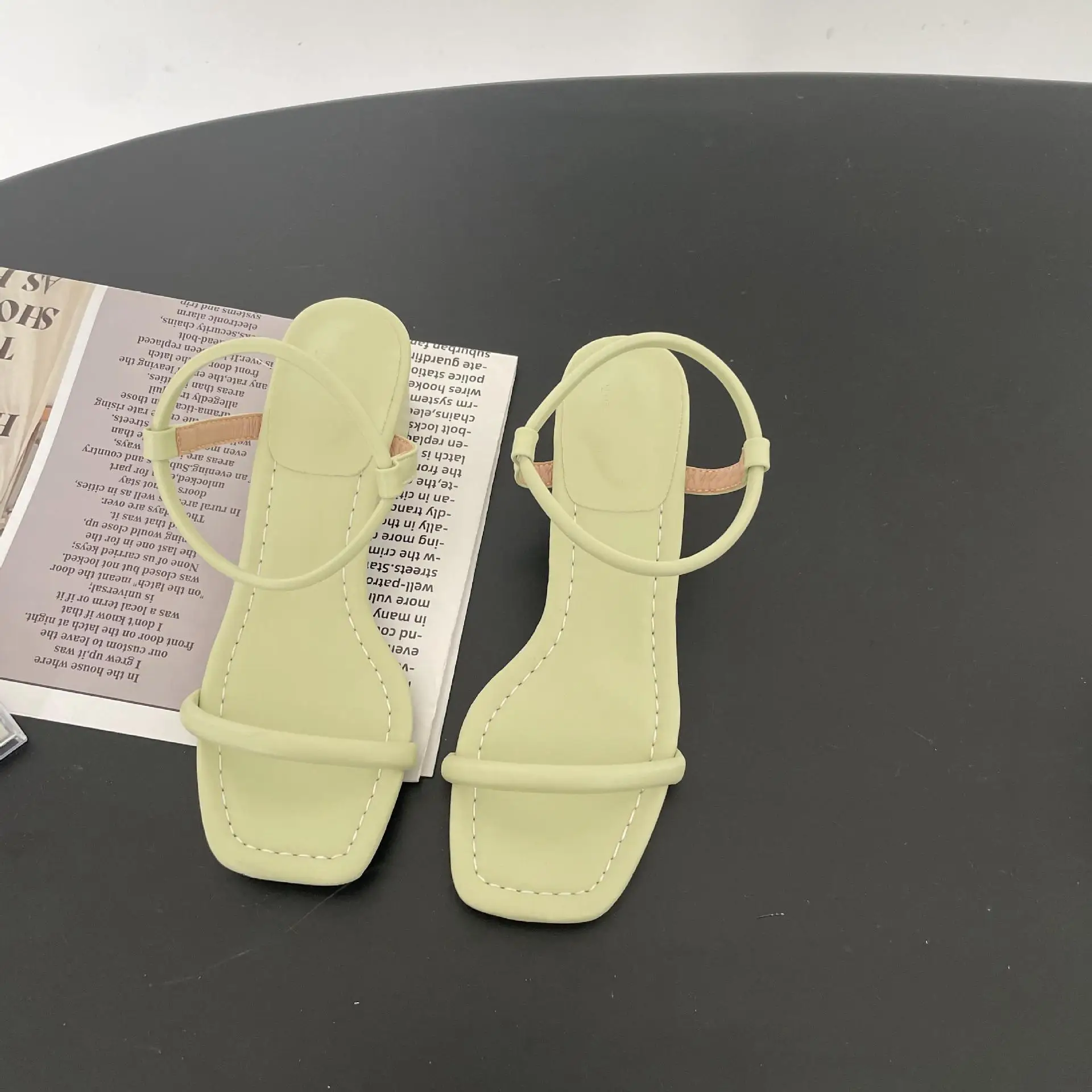 

Low Sandals Woman Leather Shoes Lady 2021 Suit Female Beige Buckle Strap Square Toe Block Heels Low-heeled New Black Fashion Com