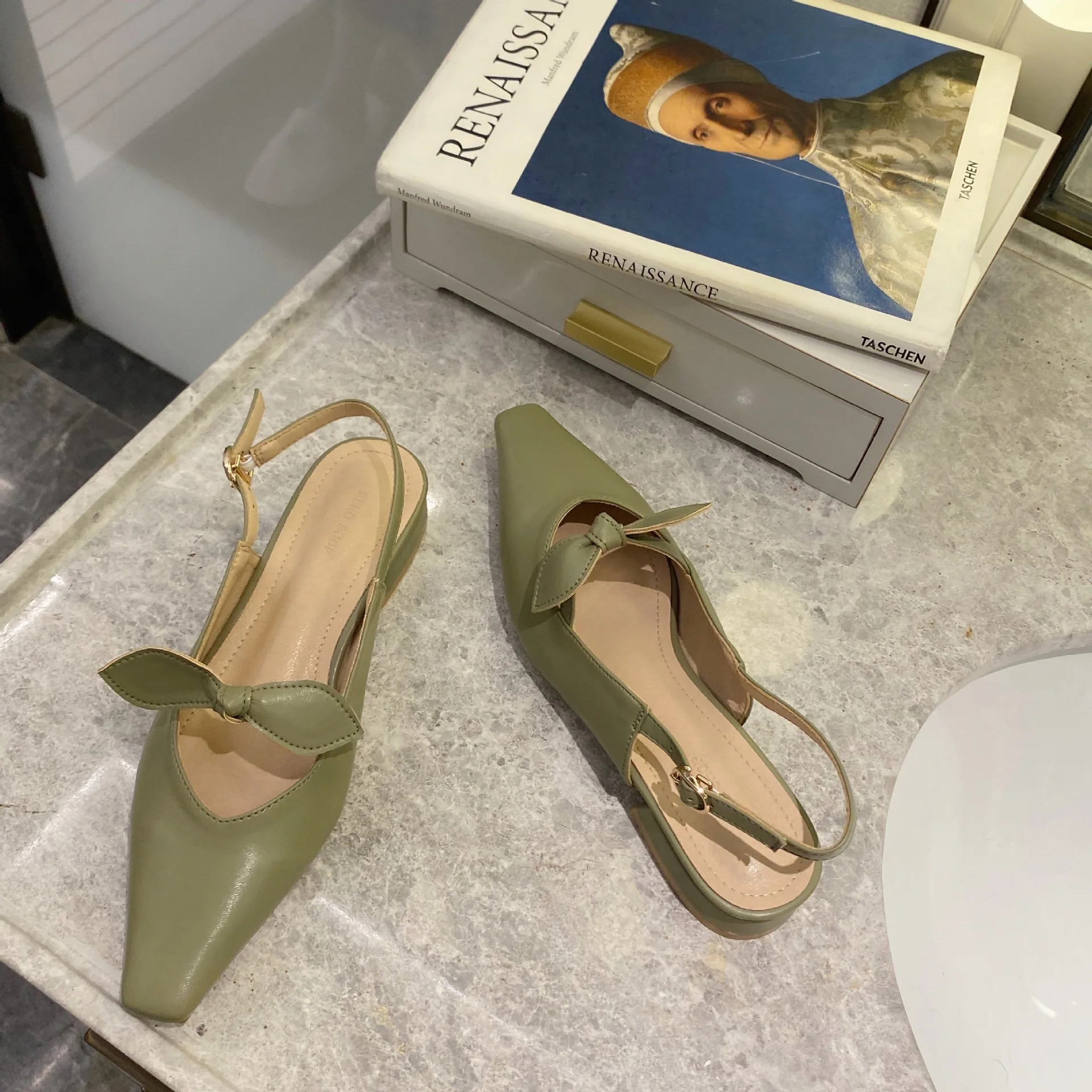 

Spring Shoes 2021 Summer Buckle Strap Closed Toe Sandals Women's Heels Suit Female Beige New Comfort Girls Bow Open Fashion Low