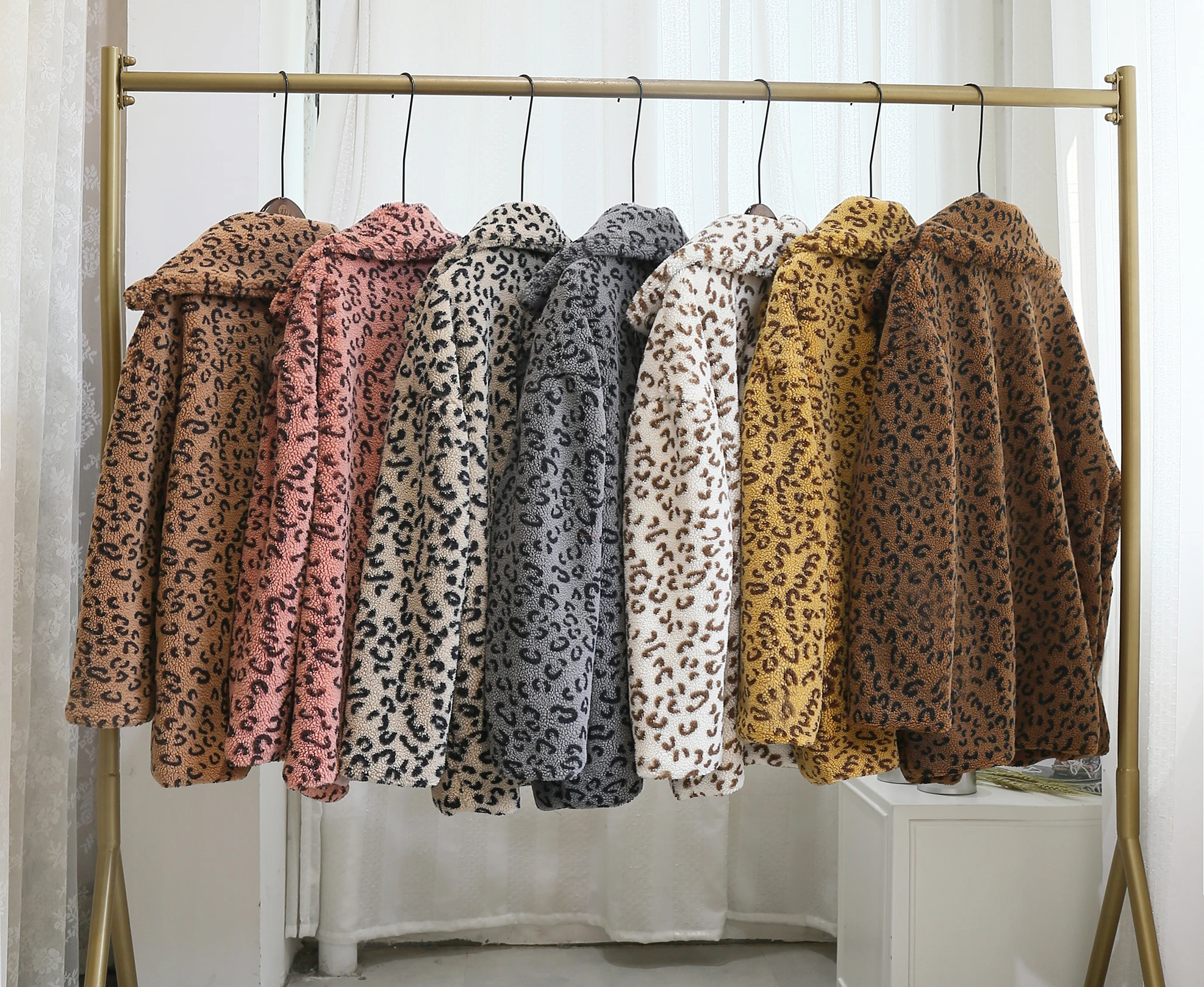 MONMOIRA 2019 зимние пальто из овечьей шерсти с леопардовым принтом искусственного