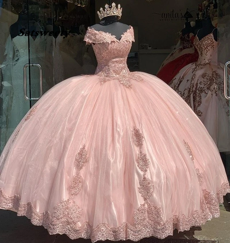 Скромное бальное платье платья для Quinceanera с открытыми плечами кружевное милое