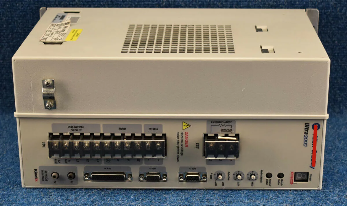 

Новый оригинальный Серводвигатель 2098-DSD-HV150-SE